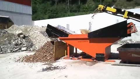 BEYER separator for light density materials