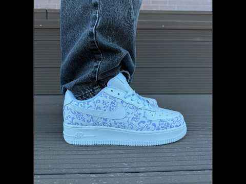 Кросівки air force custom білі міняють колір, видео 2