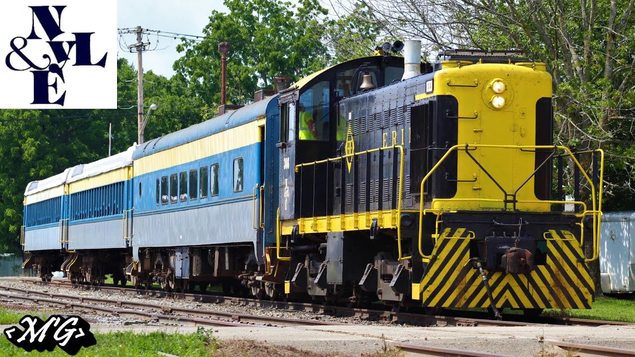 Old Erie S1 Leads the Scenic South Dayton Flyer