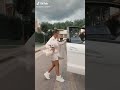 Нюша пошла за молоком в TikTok