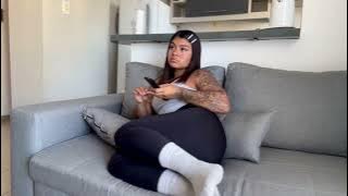 Mila's Farts Sound Like A Desk Of Cards Smacking The Table!