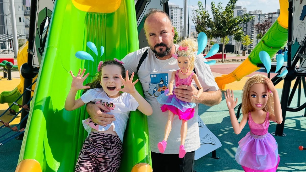 Kız Oyunları!Ada ile Park Videoları!Oyuncak Bebek Videosu,Kız Oyunları 