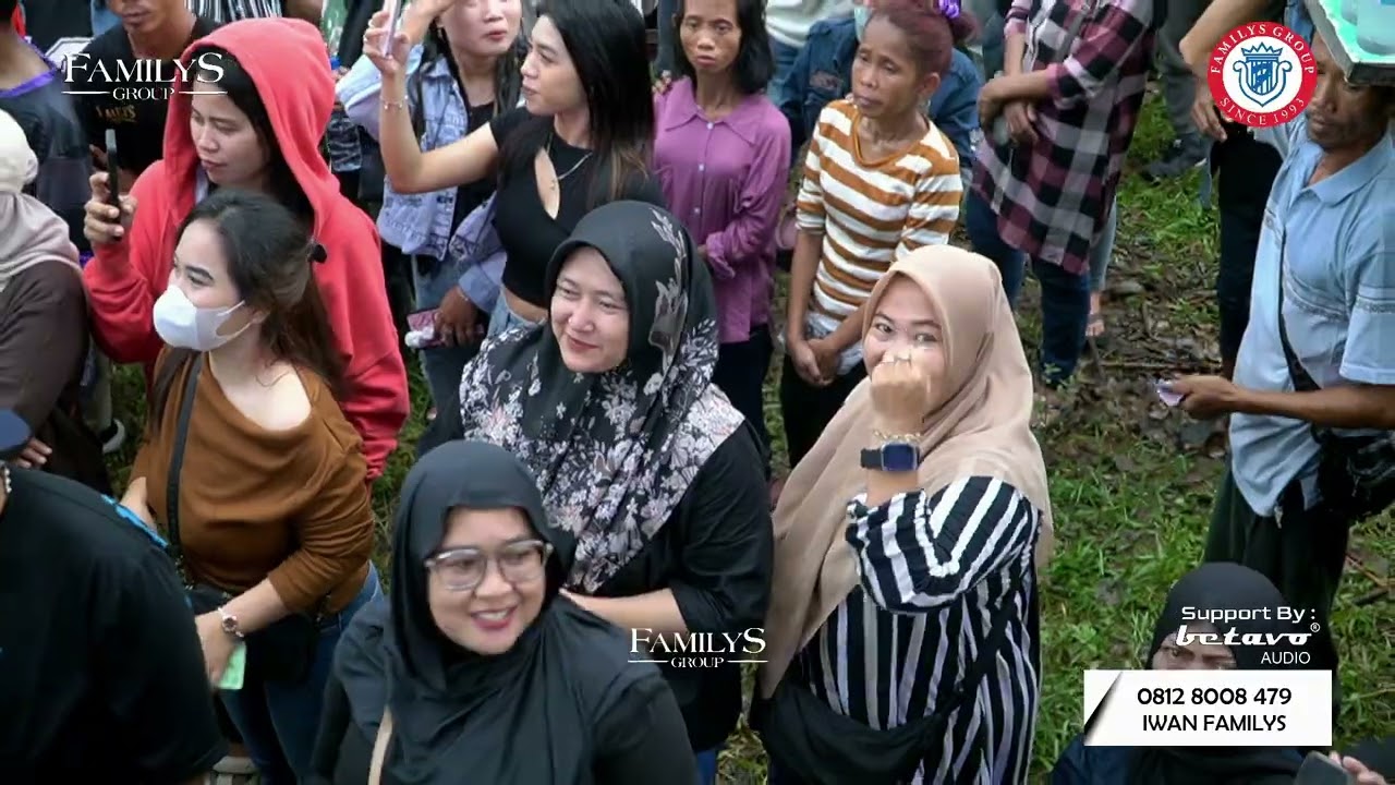 Yunita Asmara - It's Over Too | Family's Group Live Cover, Sasak Village, Tegal Village, Bogor