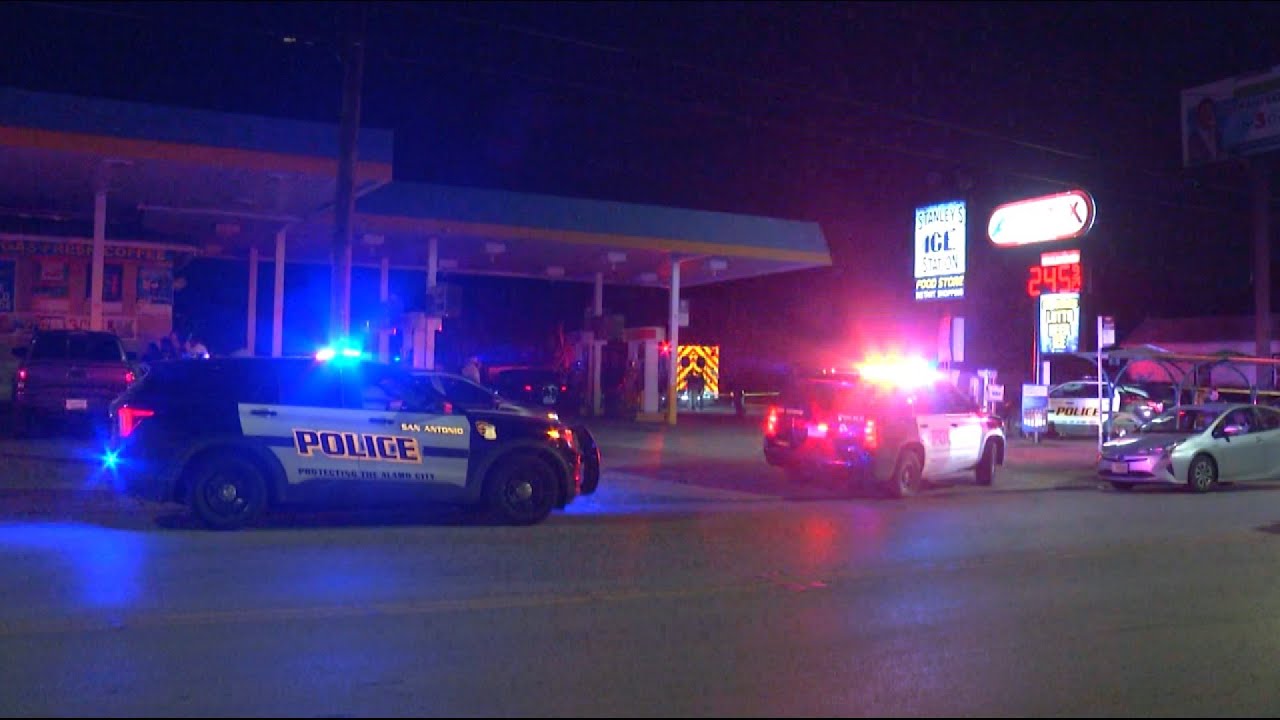 Man shot, killed in parking lot of East Side convenience store, police ...