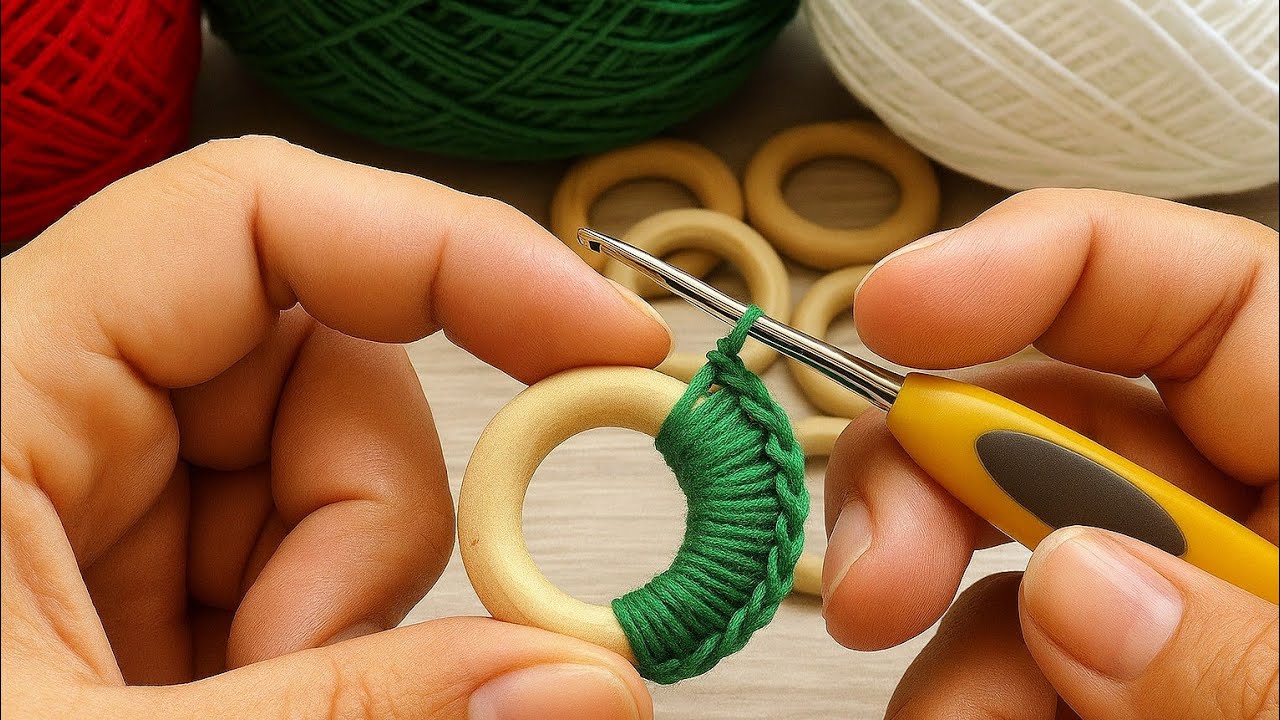 Простое рождественское украшение🎄Сделано 300 штук за день, распродано вместе с деревянным кольцом...