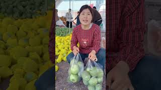 Exploring a Local Chinese Fruit Market: Incredible Deals!Unboxing the Sweetest Emerald Melons!