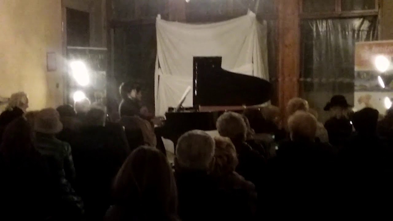 Boidi Piano Duo - Radetzky Marsch op. 228 for piano 4 hands (Strauss)
