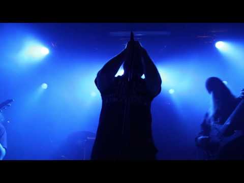 Kuolemanlaakso -me vaellamme yössä