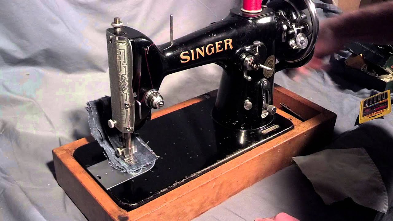 Serviced Rare Antique 1929 Singer 206D German Zig  Zag  