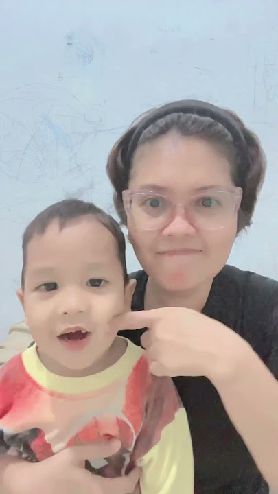 Got bitten my finger 😭 #duet #funny #ekmotahathighumechala