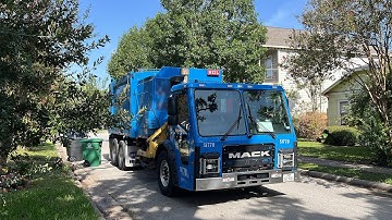 Brand new Mack LR Heil Durapack python on recycling 51778