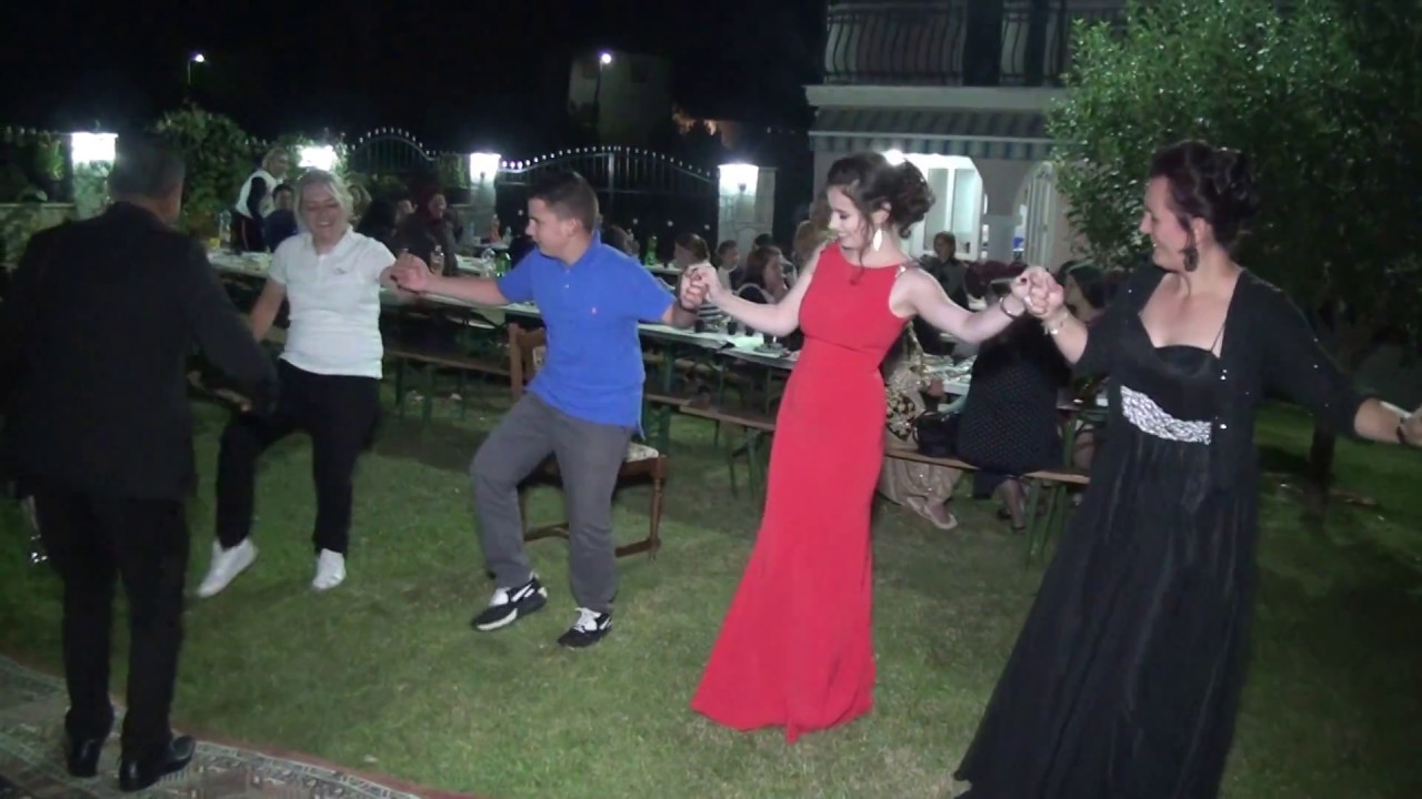 Vallja shqiptare e Gajdes  Kercove Albanian Dance