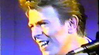 David Bowie - 1990 London Press Conference 2/4 (Panic In Detroit, Amsterdam, Space Oddity)