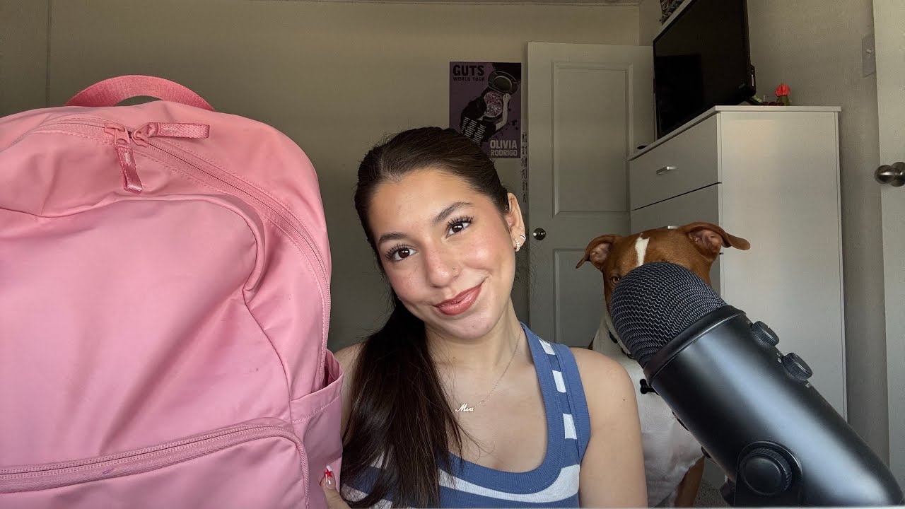 ASMR What’s In My Backpack For College