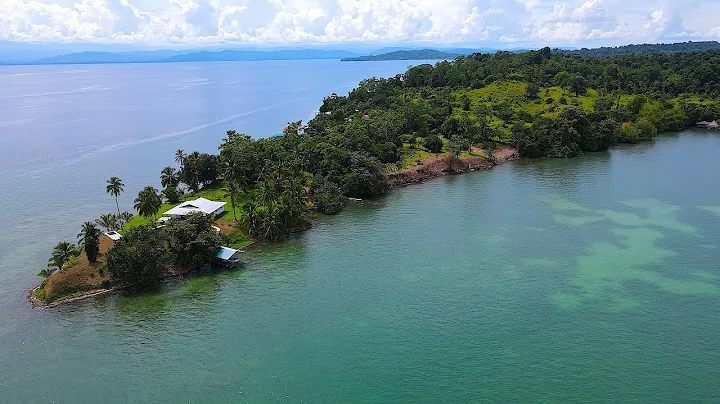 Caribbean oceanfront Home, Move-In Ready with Pool, Boat, and Sustainable Living in Bocas del Toro
