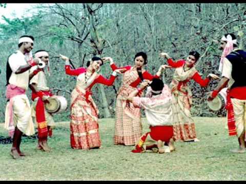 Jhum Jhum Knye Nacho Bengali Folk Song