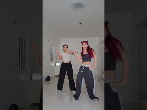 Teaching my Non K-Pop dancer sister BABYMONSTER's CHOOM dance 😅 #shorts