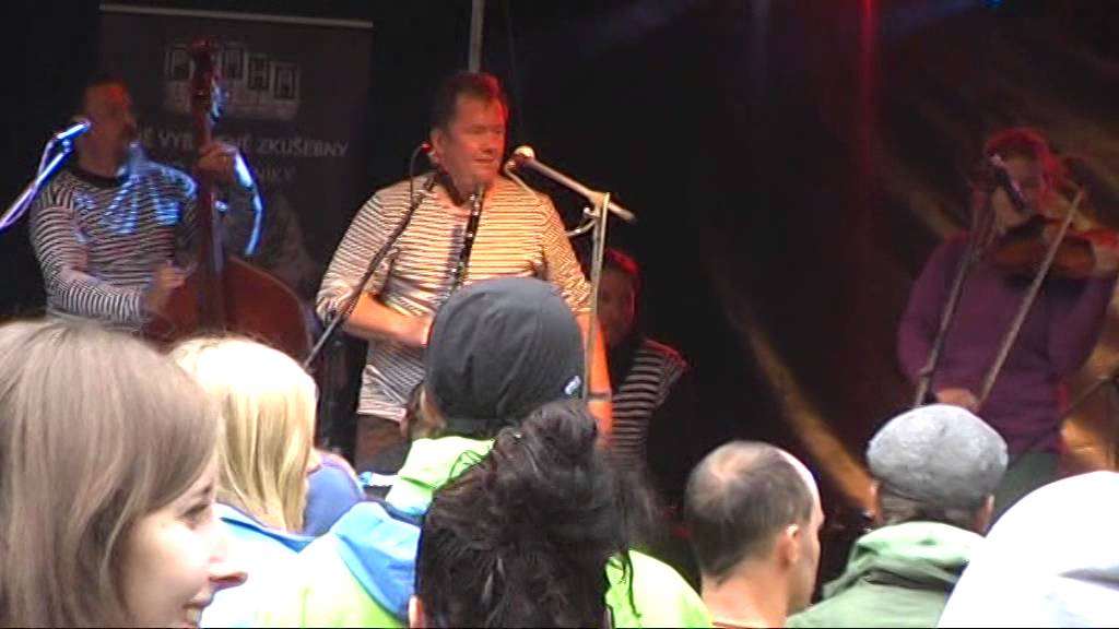 Παρακολούθηση Bombarďáci   Borovička στο YouTube