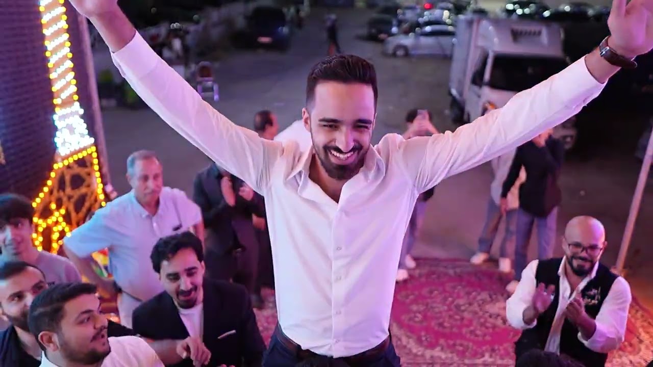 حفلة تخرج الدكتور عبدالرحمن العساف - الفنان احمد العلي - فرقة الاجاويد , الجزء 1