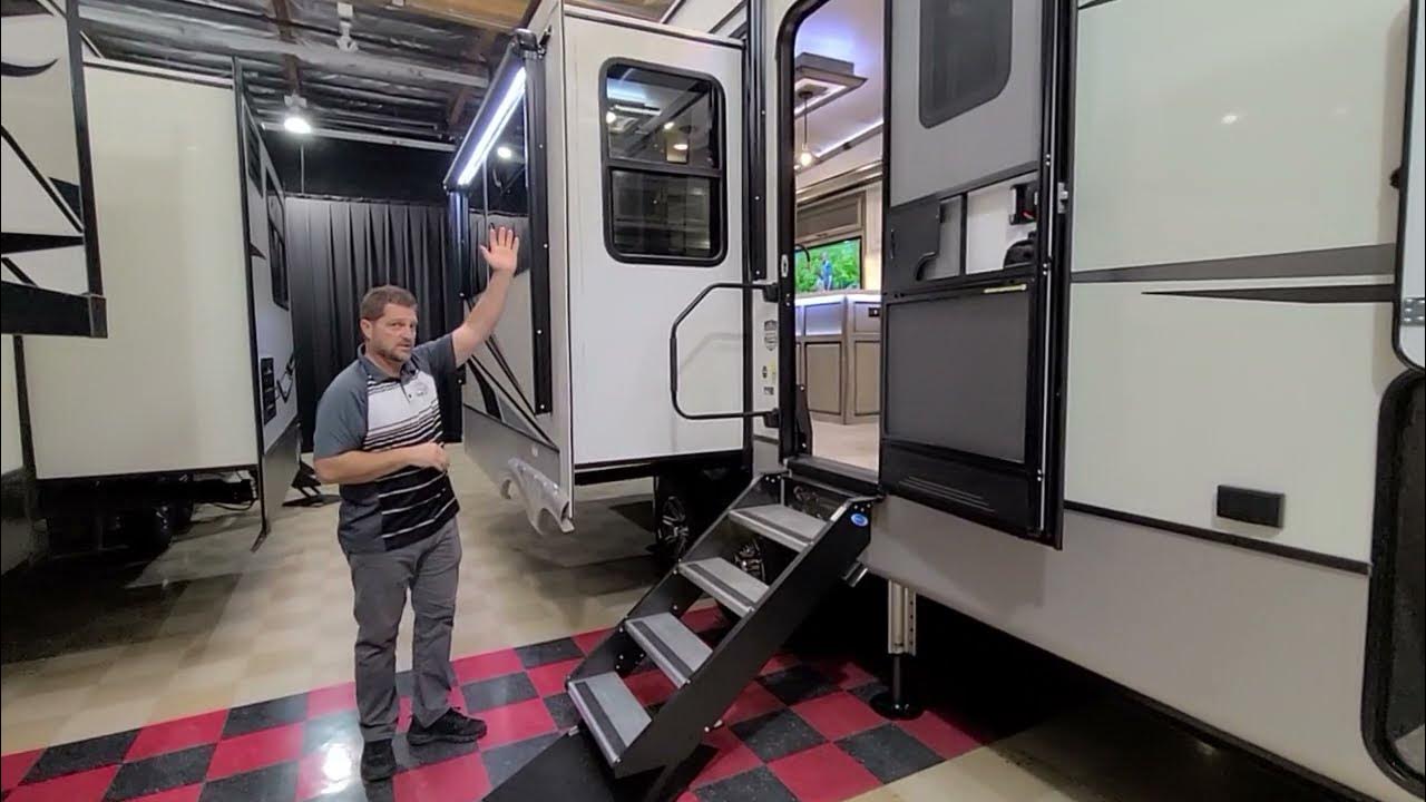 2022 MONTANA 3231CK FIFTH WHEEL by Keystone, Legacy Package featuring tons of upgrades! YouTube