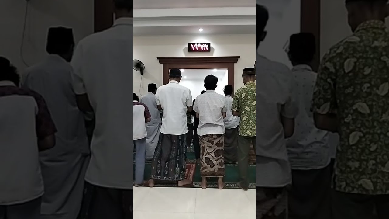 Pak Buang Family sedang live sekarang!