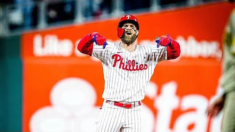 THIS IS BRYCE’S HOUSE! HARPER’S RBI DOUBLE GIVES PHILLIES THE LEAD!
