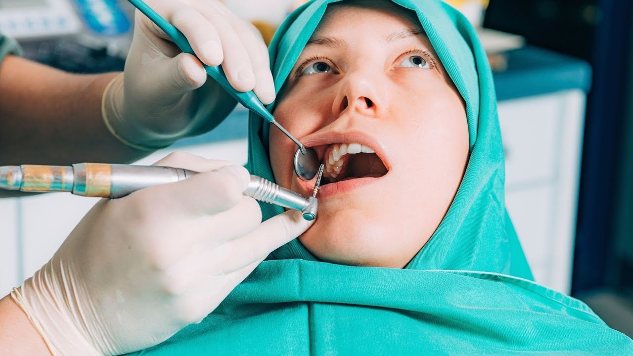 Why are more and more people choosing Turkey for dental tourism? - Discover the benefits of gettin