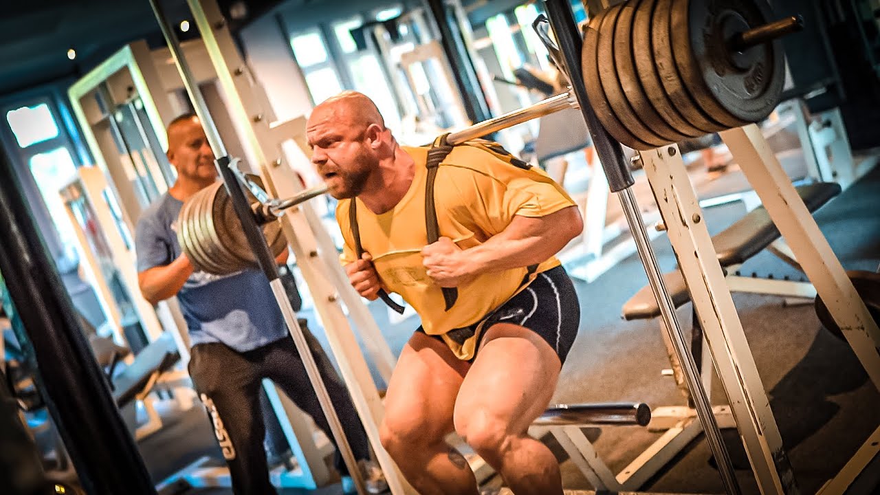 Trainieren Profi Bodybuilder wirklich schwer? Mein Training - YouTube