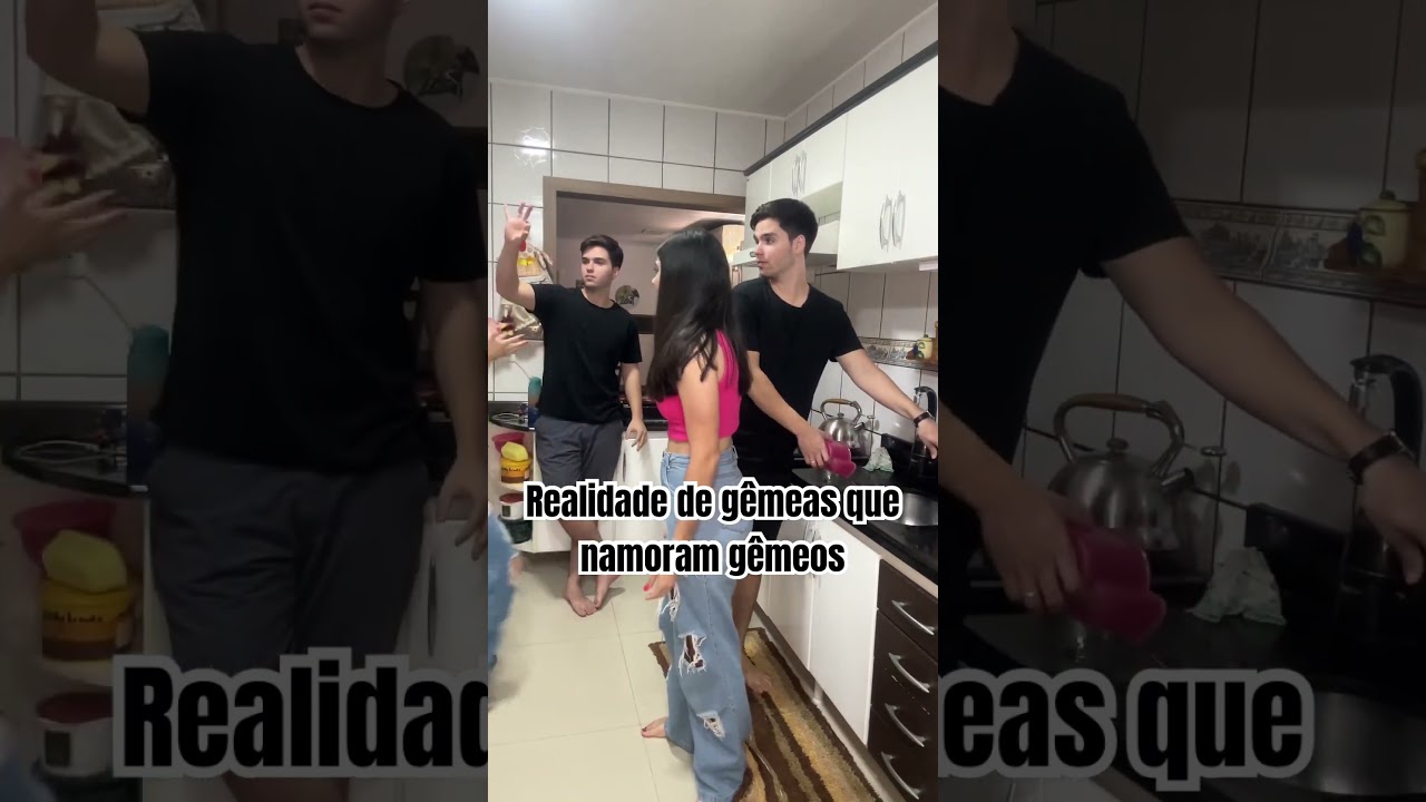 Como é o dia a dia de GÊMEAS que namoram GÊMEOS 😂 