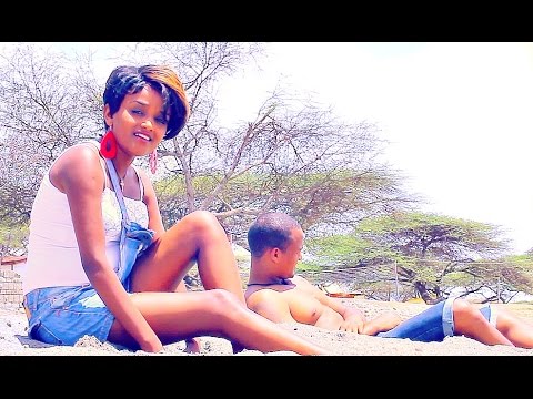 Etenesh Demeke - Yiteyek | ይጠየቅ - New Ethiopian Music (Official Video)