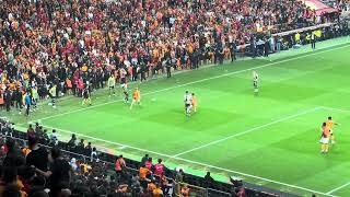 Fenerbahçe’nin Galatasaray’a Attığı Gol ve Futbolcuların Tribünleri Tahrik Eden Sevinci #gsvfb