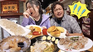 在美國當阿星探店吃地道東北菜！鐵鍋燒大鵝、招牌鍋包肉、肉皮凍、貼餅【美食探店58】