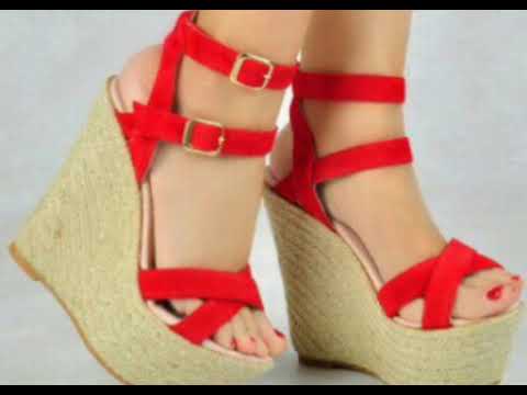 Isabel Licardi Sandalias con plataforma rojo look casual Zapatos Sandalias Sandalias con plataforma 
