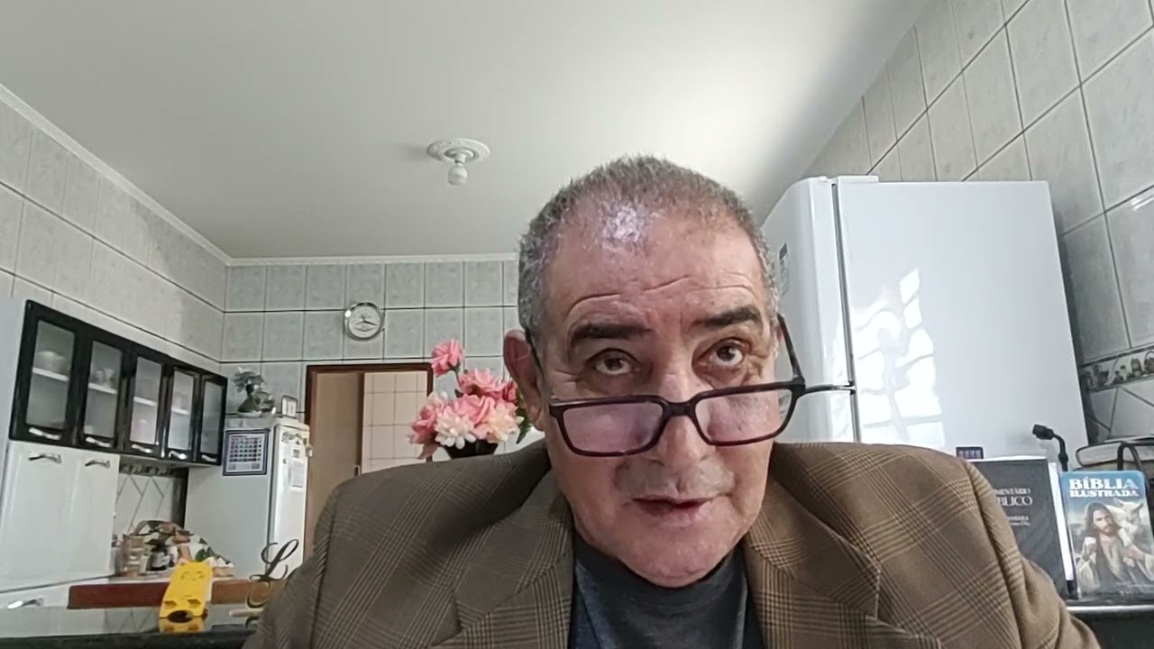 Marcos Rodrigues dos Santos - Que é o Homem