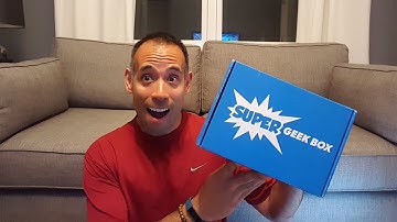 Super Geek Box - August 2017 - Dragons 🦇