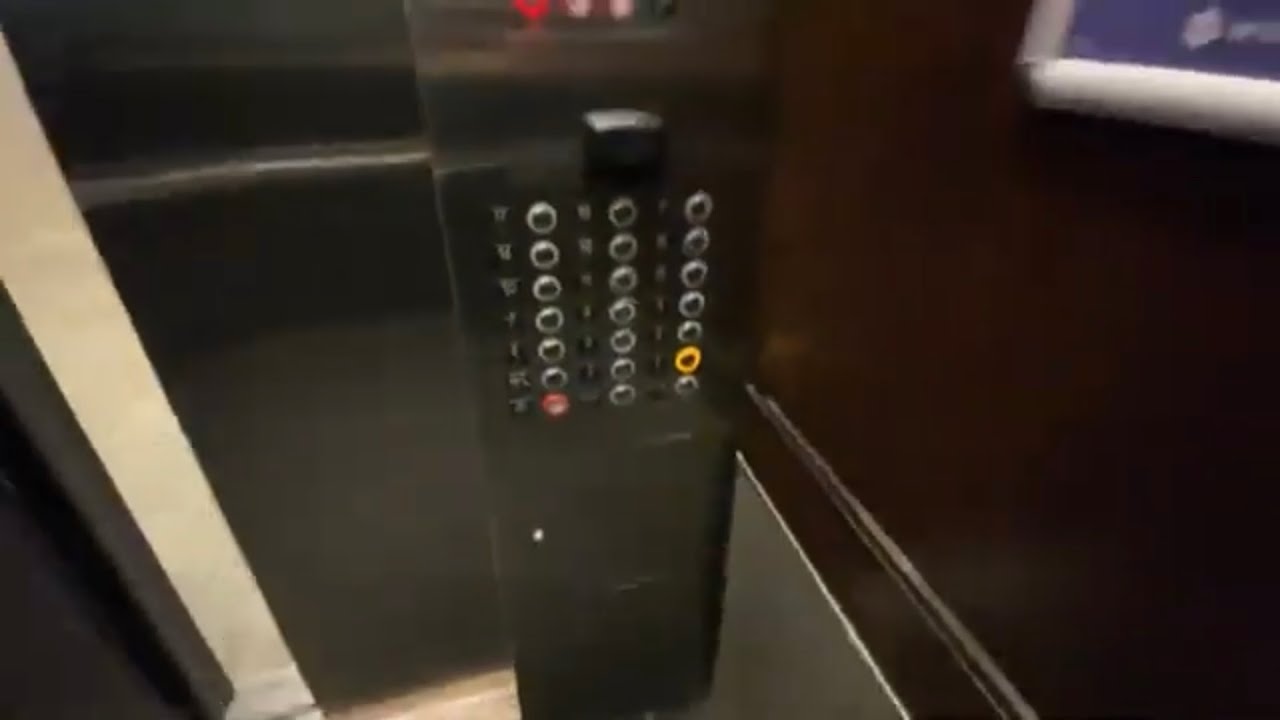 Elevators at Hyatt Regency Milwaukee