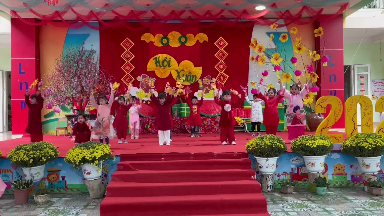 Múa hội xuân: Tết ơi là tết - Bé 4T MN Hiệp An 