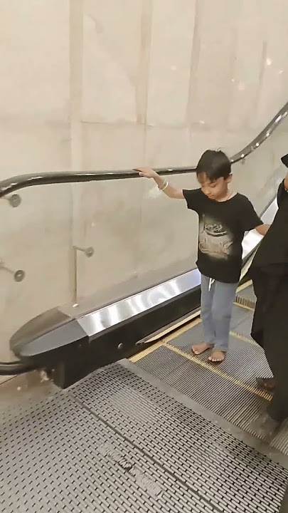 #rezaanfirdaus #walk #walk #yaali #shortsvideo