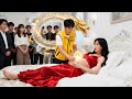 快遞小夥摸了摸美女總裁的肚子竟治好了她的隱疾? !美女總裁醒來一眼相小伙的英姿,直接攜千億家產瘋狂追求,小夥從此走向逆襲人生! #男頻#逆襲#爽劇#戰神#反轉#打臉#下山#逆襲#超能力