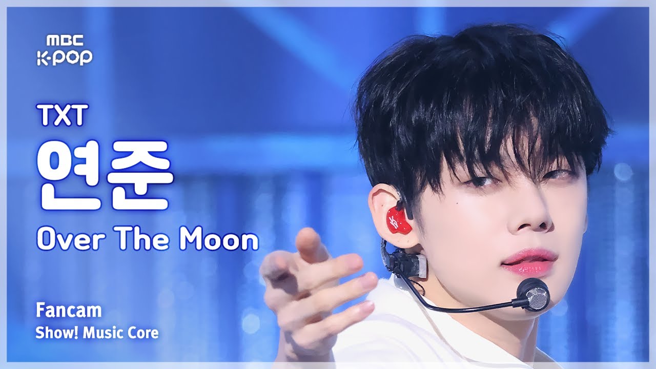 ヨンジュン「Over The Moon」公式Fancamのサムネイル
