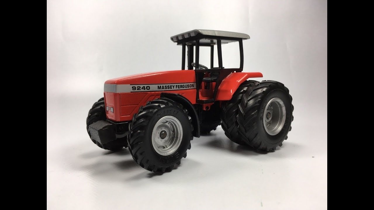 ご当地キティ　根付け　MASSEY FERGUSON ご当地キティ 根付け MASSEY FERGUSON ハローキティ - ご当地