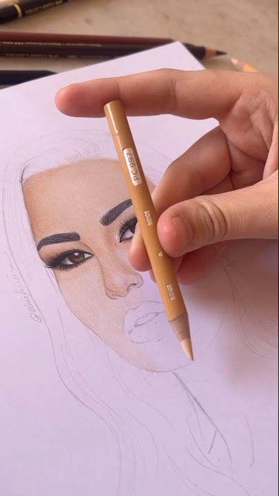 Desenho da Demi lovato kawai para colorir