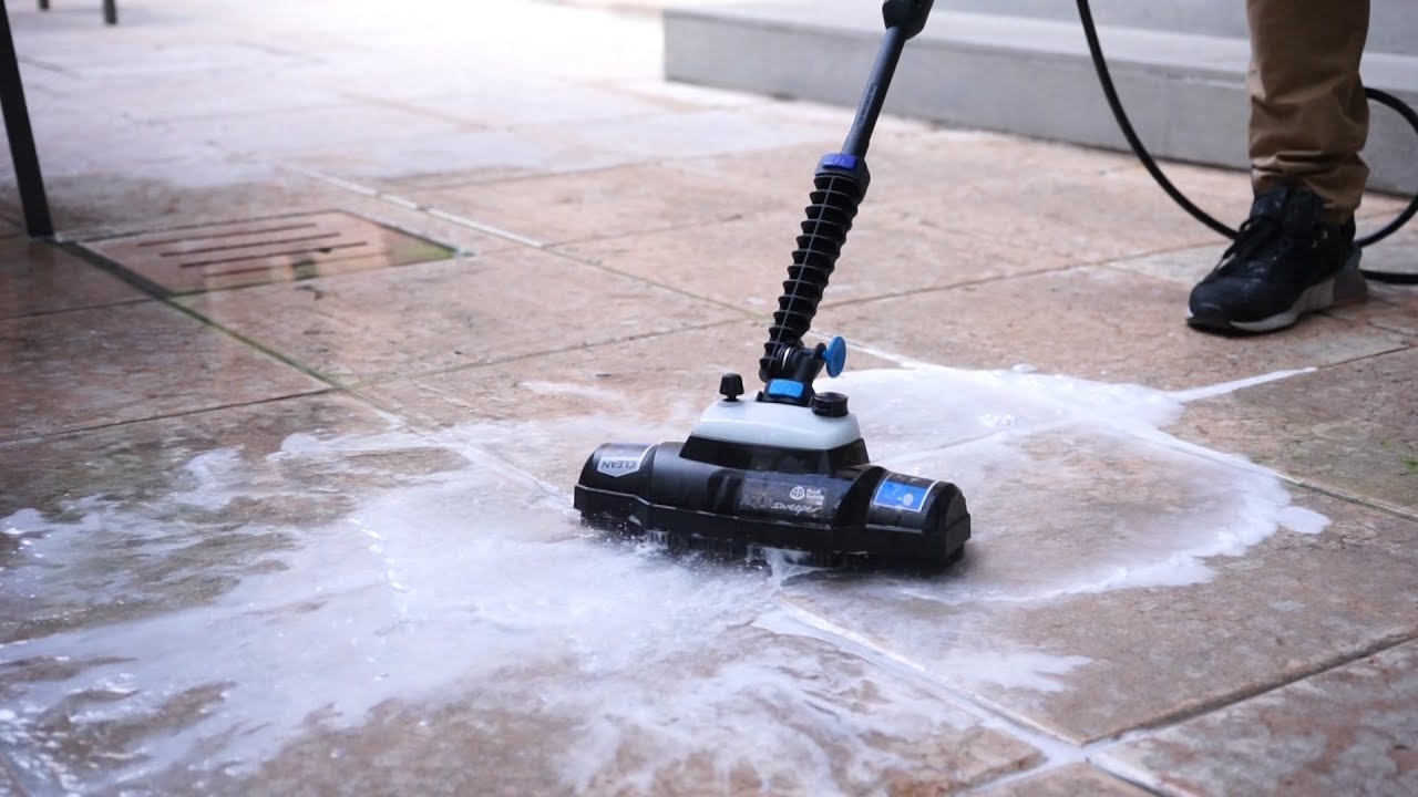 Aqua Sweeper per lavare i pavimenti esterni | Bricoliamo