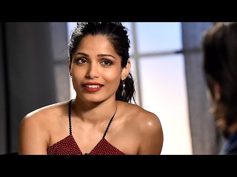 Freida Pinto Felt Lost After 'Slumdog Millionaire' - YouTube