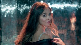 Jhendelyn Nuñez Para Dijon Colección Exclusiva