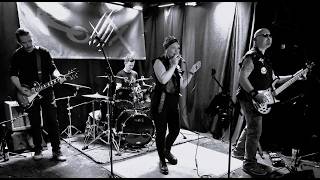 Roxx - Standing In The Way Of Control