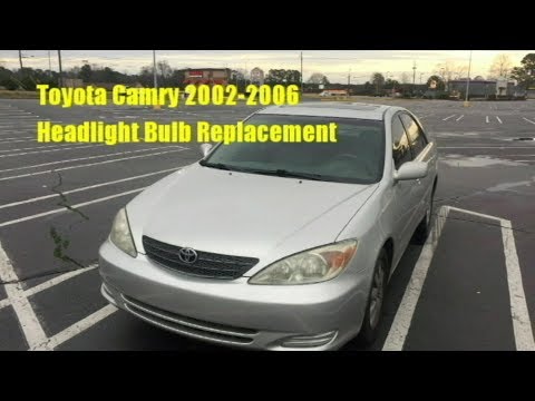 Changing a HeadLight Bulb 2002-2006 CAMRY =EASY