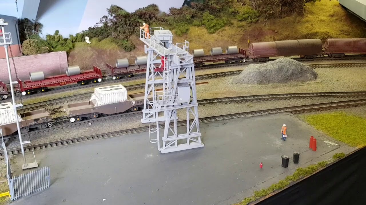 Gowerton Parkway - The Nuclear Flask Depot In Detail