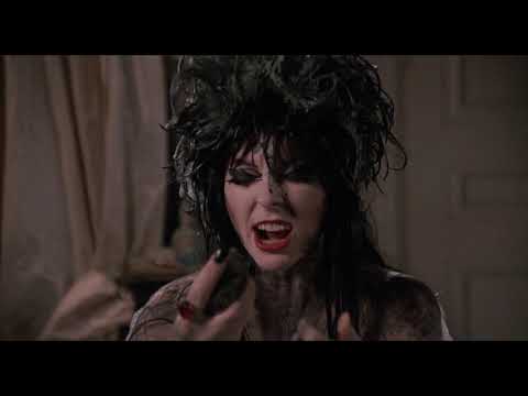 Elvira Mistress Of The Dark - She's A Maniac- Patty Sabotages Elvira's Show-Don't Smoke-Comedy-80S