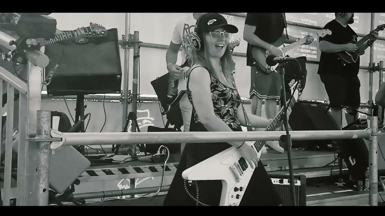 Obejrzyj The official unofficial Rockin'1000 behind the scenes movie. Rimini 2021 Power 100 w YouTube Obejrzyj The official unofficial Rockin'1000 behind the scenes movie. Rimini 2021 Power 100 w YouTube